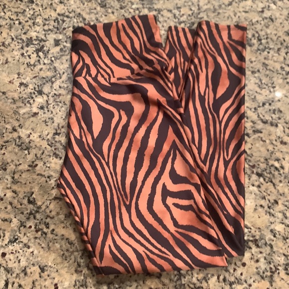 Onzie High Rise Leggings M - Picture 2 of 2